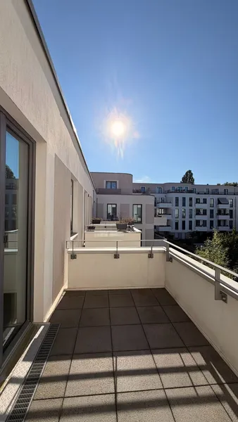 2-Zimmer-Wohnung mit wunderschönem Balkon — photo 1